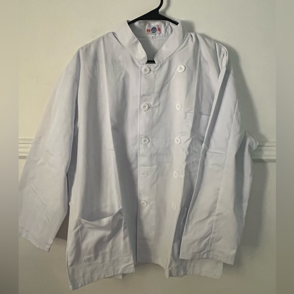 Chef Jacket White Brand New with Pockets Long Sleeve Kitchen Uniform Cooking - Picture 1 of 10
